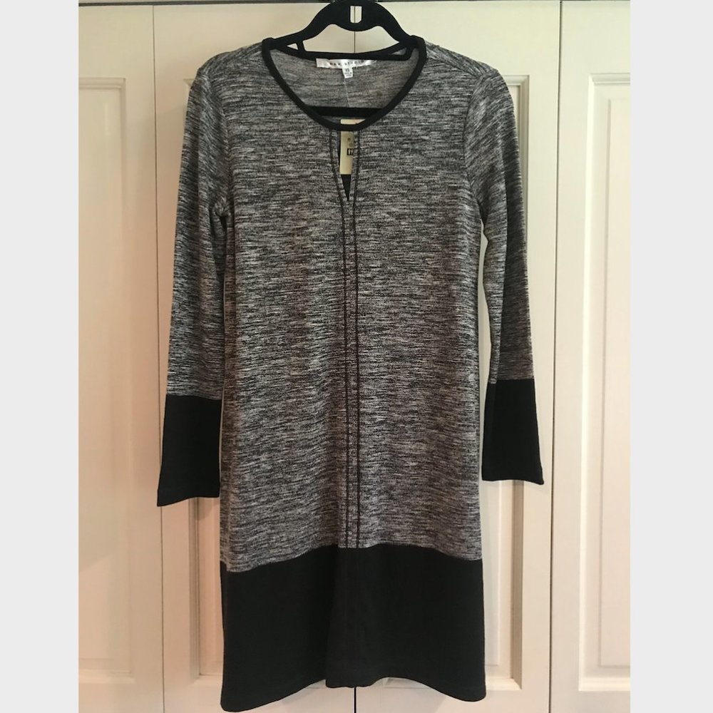 Max Studio Long Sleeve Knit Dress